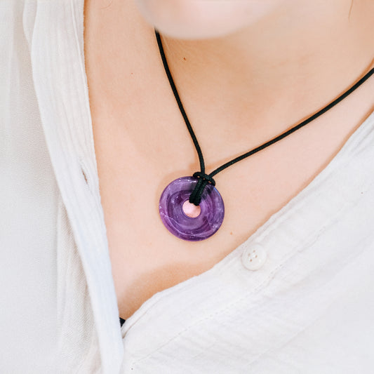 Amethyst Donut | 30 mm pendant + cotton cord