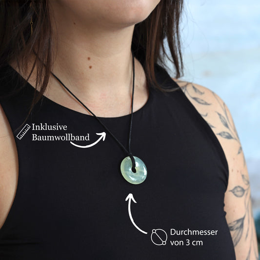 Chinajade Donut | 30 mm Anhänger + Baumwollband