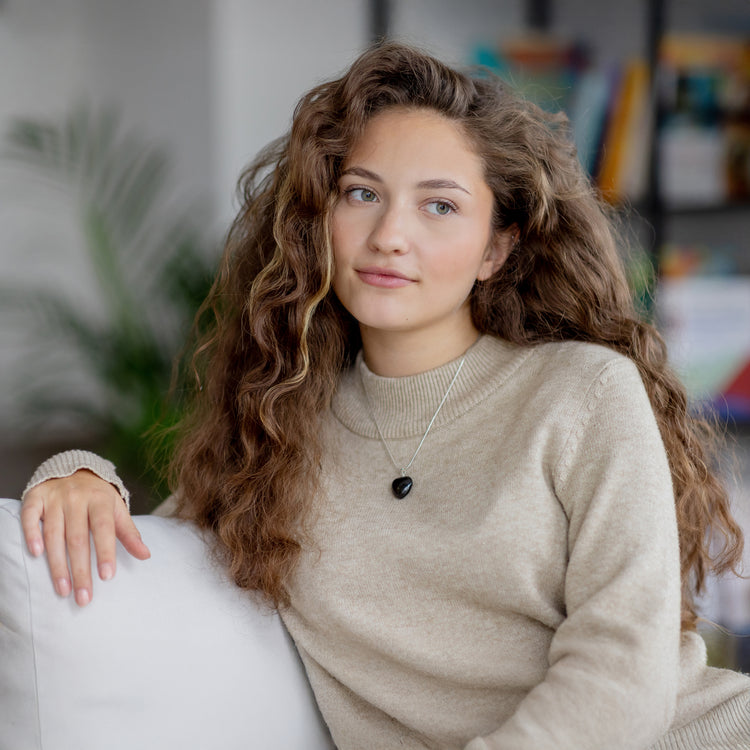 Tourmaline (Schörl) heart pendant | 2x2cm