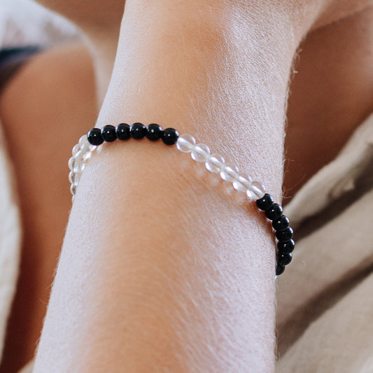 Rock crystal + tourmaline/schorl mini bead bracelet | 4 mm