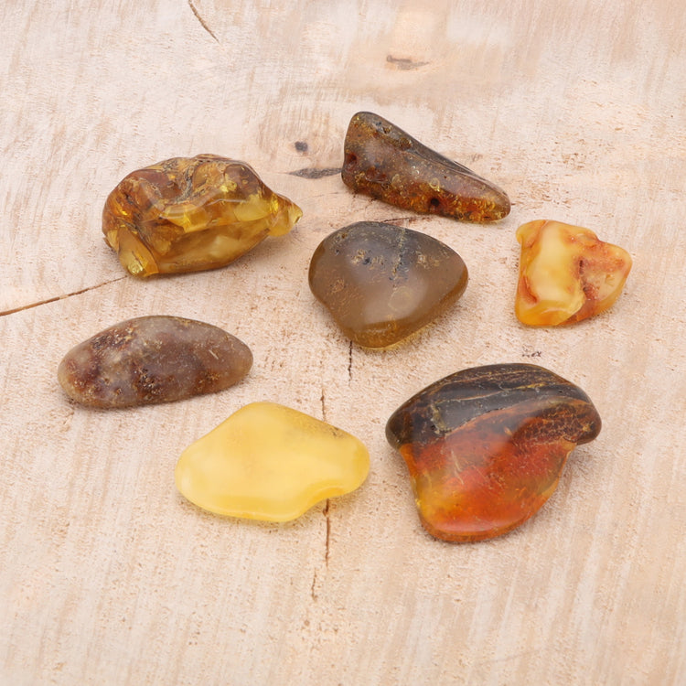 Amber tumbled stone