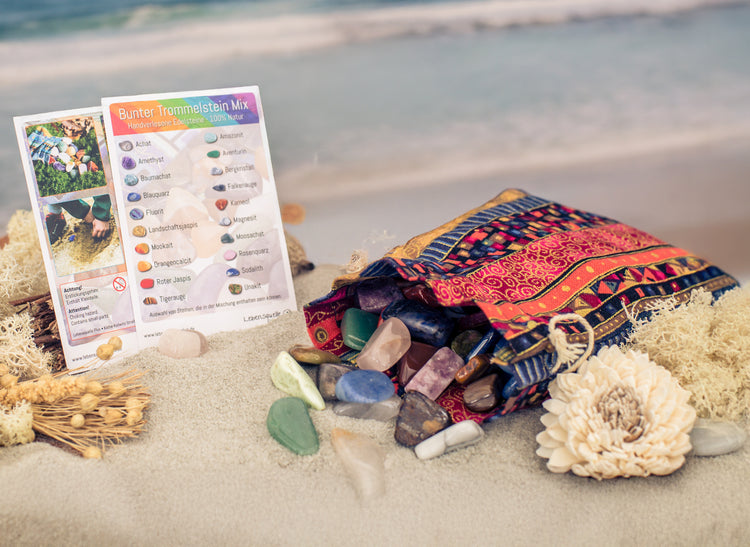 Colorful tumbled stone mix | With colorful bag | Size L