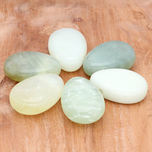 Chinese jade drop pendant