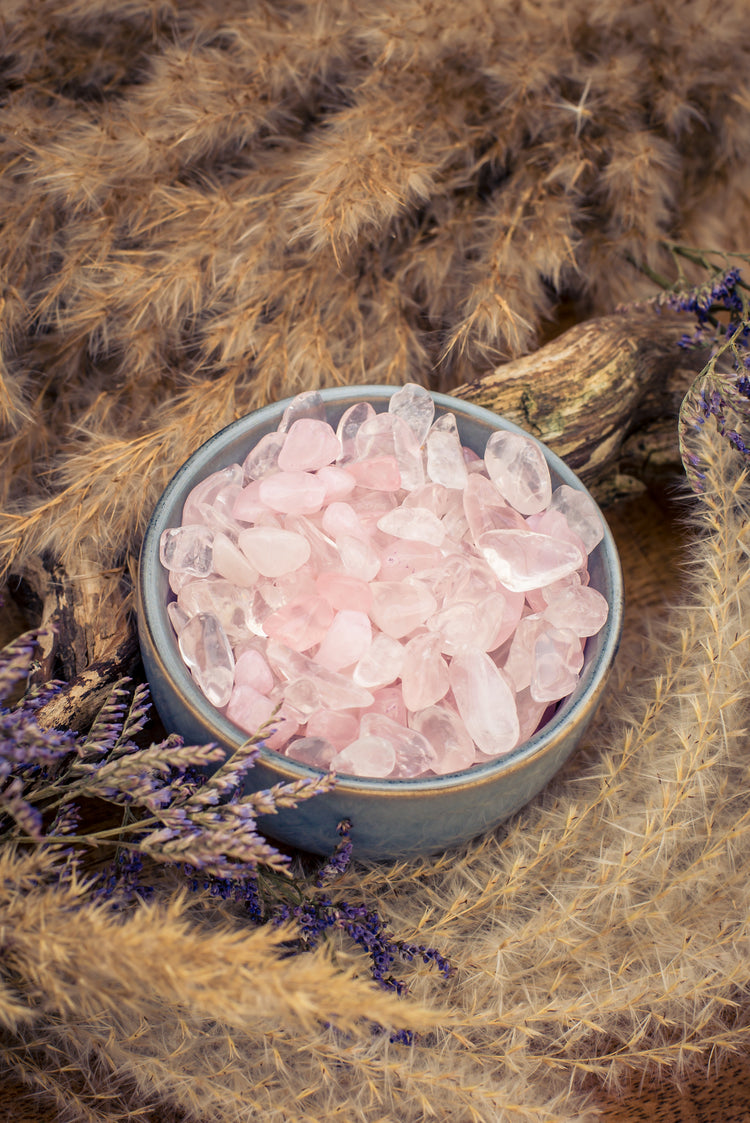 Rose quartz mini tumbled stones