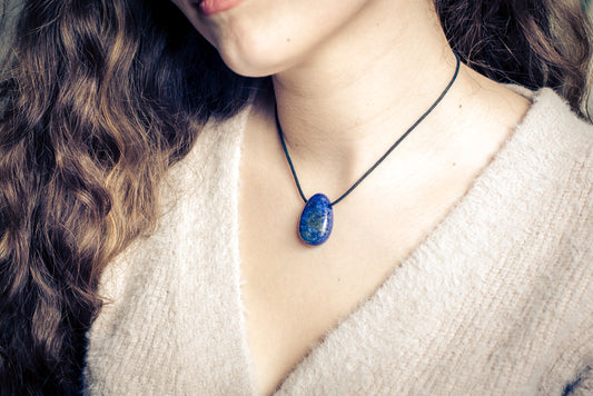 Lapis lazuli drop pendant