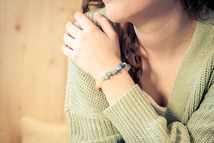 Chakra chip bracelet