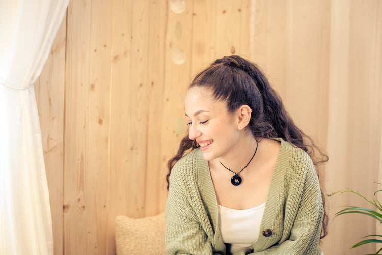 Tourmaline, black (Schörl) Donut | 30 mm pendant + cotton cord