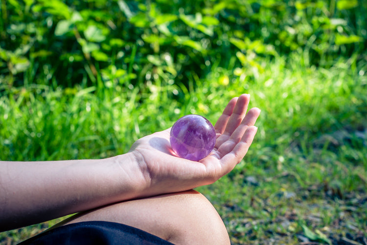 Amethyst crystal ball | Including plexiglass holder