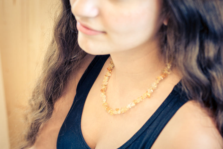 Citrine chip necklace | 45+5 cm silver clasp