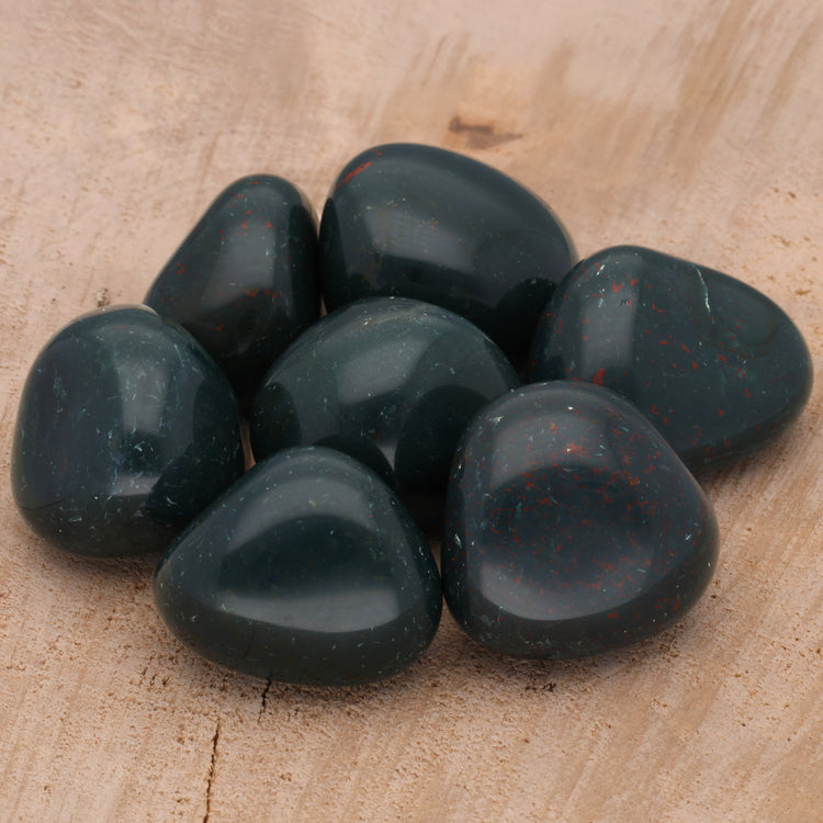 Heliotrope tumbled stone