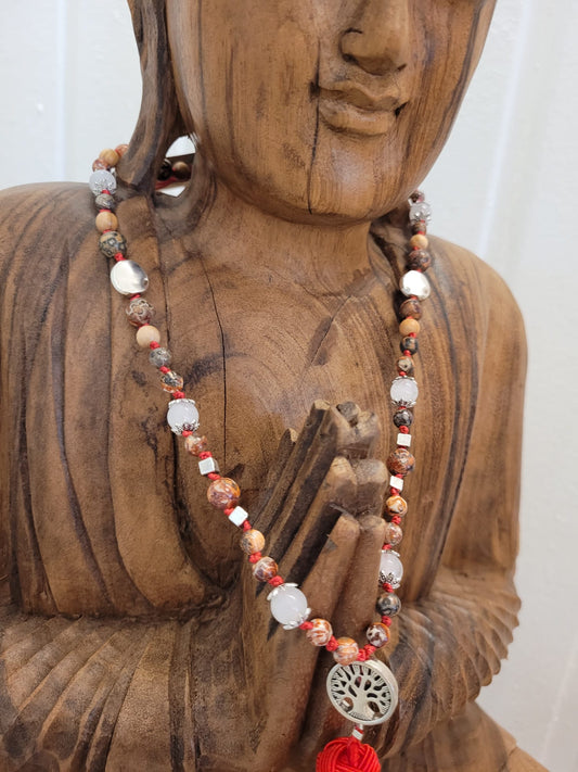 108-bead mala made of white jade, leopard jasper, and olive wood – Handcrafted prayer beads for clarity, vitality, and grounding
