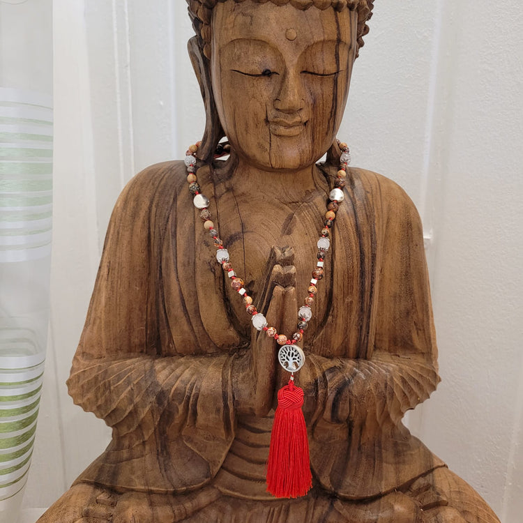 108-bead mala made of white jade, leopard jasper, and olive wood – Handcrafted prayer beads for clarity, vitality, and grounding