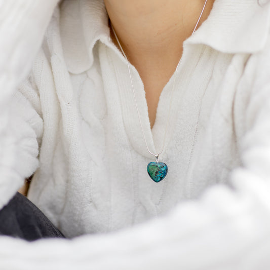 Chrysocolla heart pendant | 2x2 cm + 925 silver eyelet