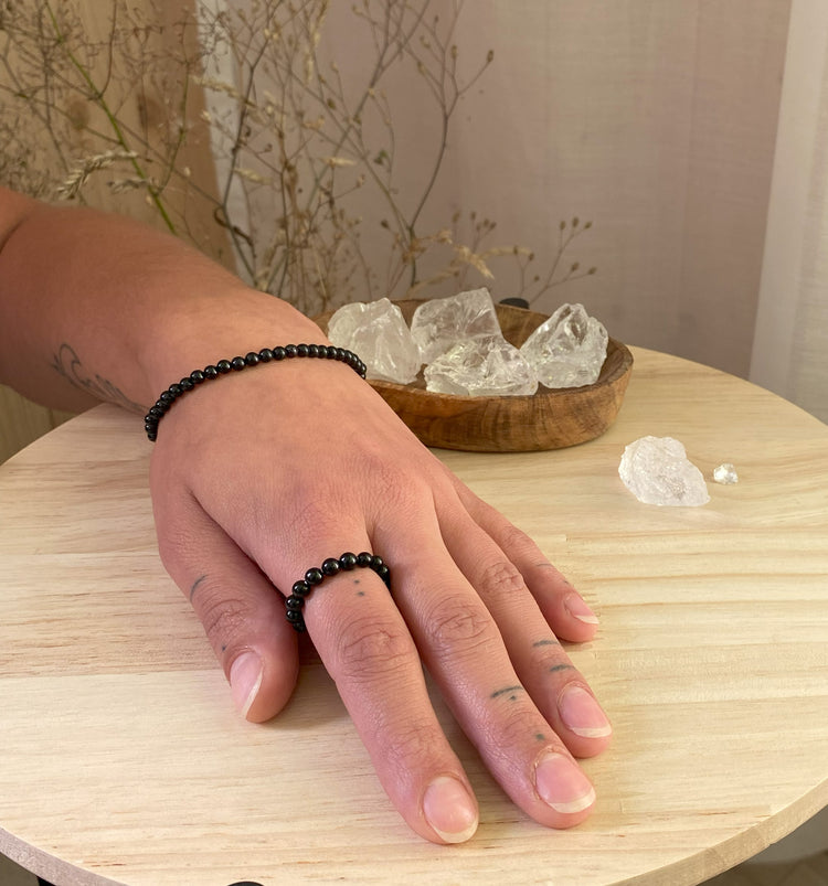 Tourmaline/Schorl | elastic ball ring