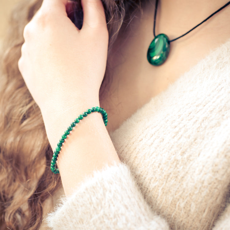 Malachite mini bead bracelet | 4 mm