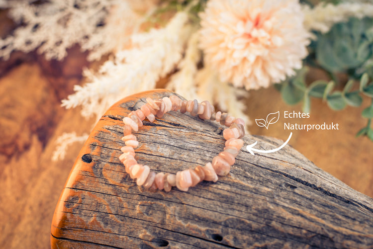 Moonstone chip bracelet