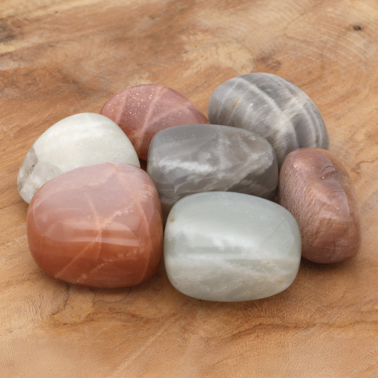 Moonstone tumbled stone