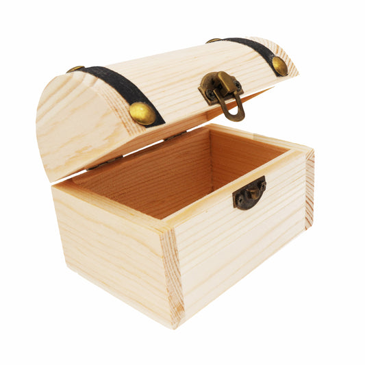 Set of 2 wooden treasure chests