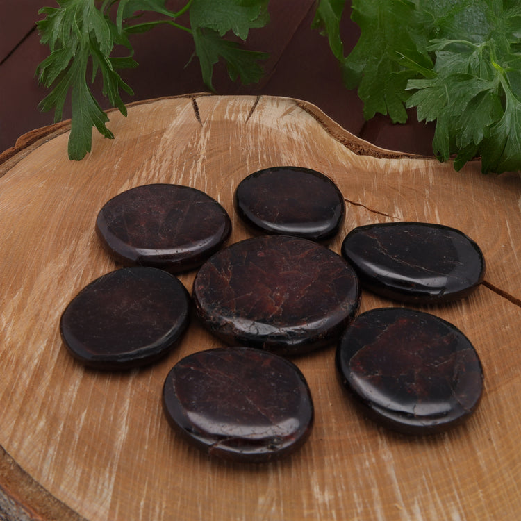 Garnet disc stone