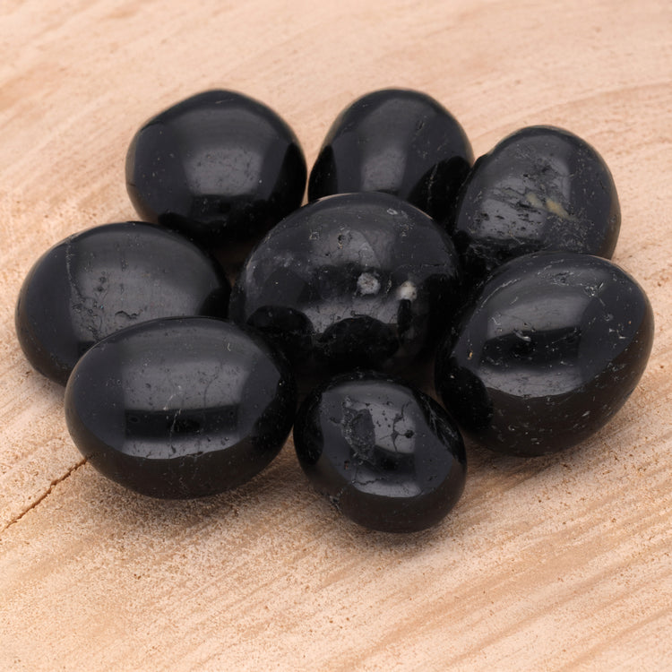 Tourmaline, black (Schörl) tumbled stone
