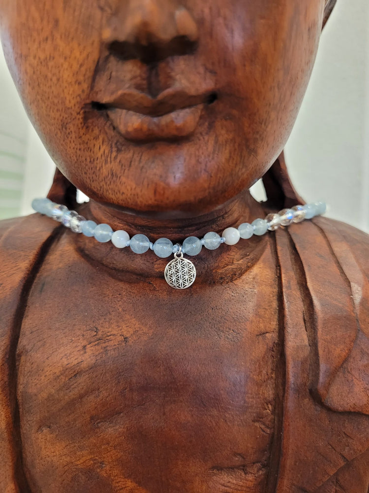 108 pearls Mala made of mother-of-pearl, Angel Aura and Aquamarin-handmade prayer chain for lightness, protection and heart connection