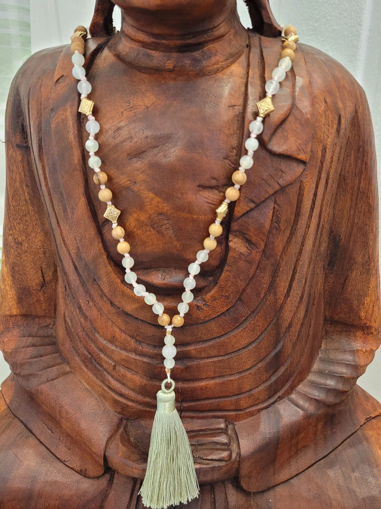 108 pearls Mala from China Jade (serpentine), rose quartz and olive wood-handmade prayer chain for the heart opening, mild and inner balance