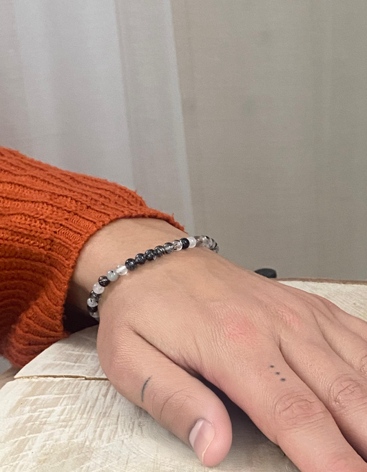 Tourmaline quartz mini bead bracelet | 4 mm 