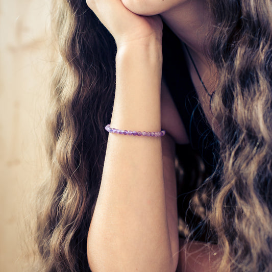 Amethyst mini bead bracelet | 4 mm