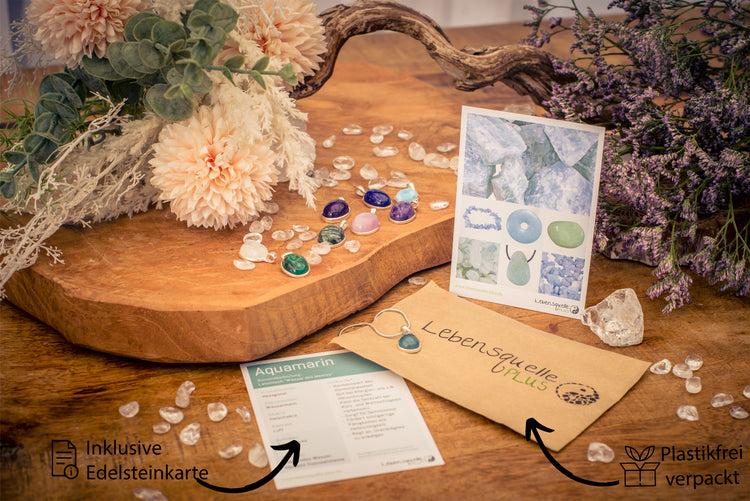 Aquamarine drop-shaped pendant | Set in silver