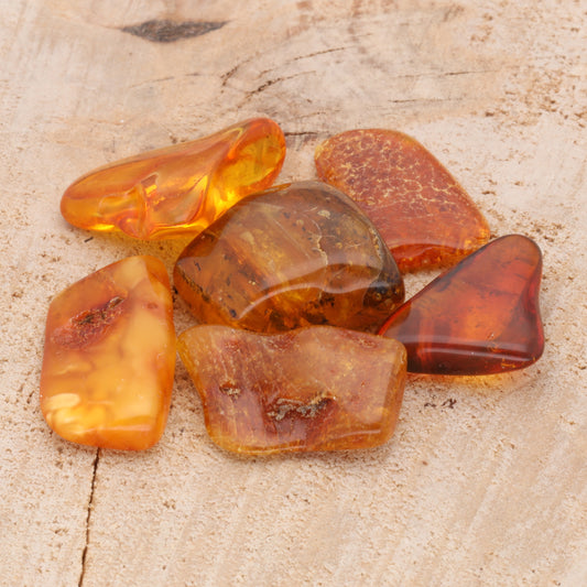 Amber tumbled stone