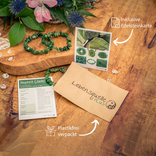 Jade (nephrite) chip bracelet