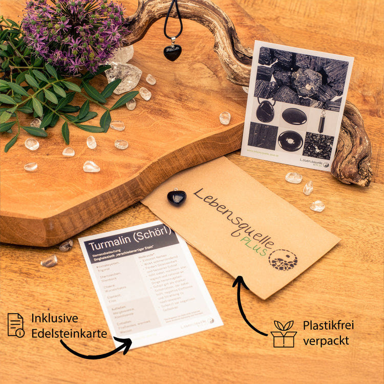 Tourmaline (Schörl) heart pendant | 2x2cm