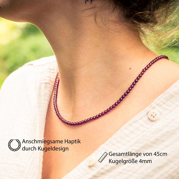 Granate spherical chain | Ø 4mm with silver closure | 45cm
