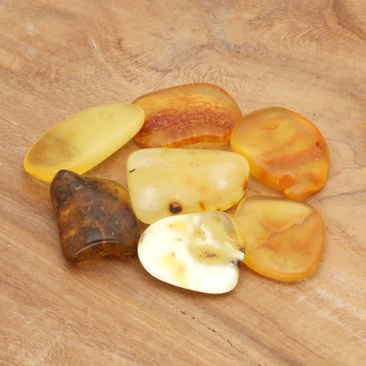 Amber tumbled stone