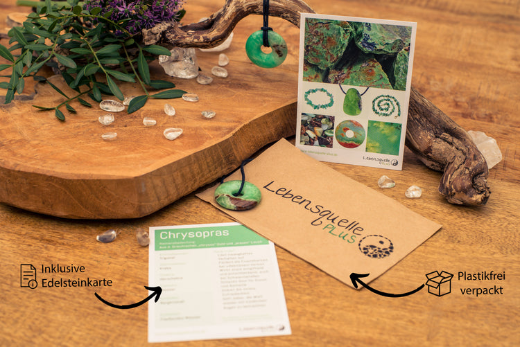 Chrysoprase Donut | 30 mm Pendant