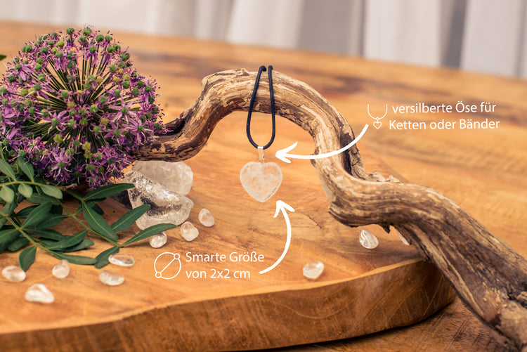 Rock crystal heart pendant | 2x2 cm