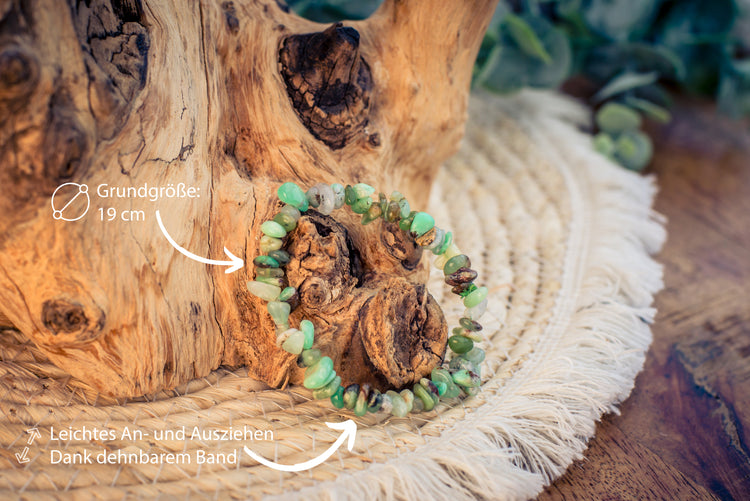 Chrysoprase chip bracelet