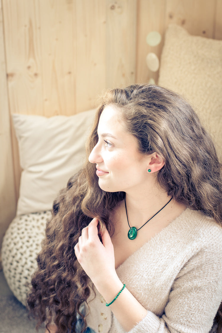 Malachite stud earrings 6 mm | 925 silver