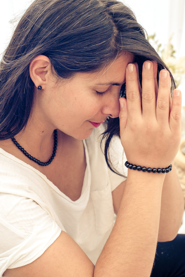 Tourmaline, black (Schörl) ball bracelet | 8mm
