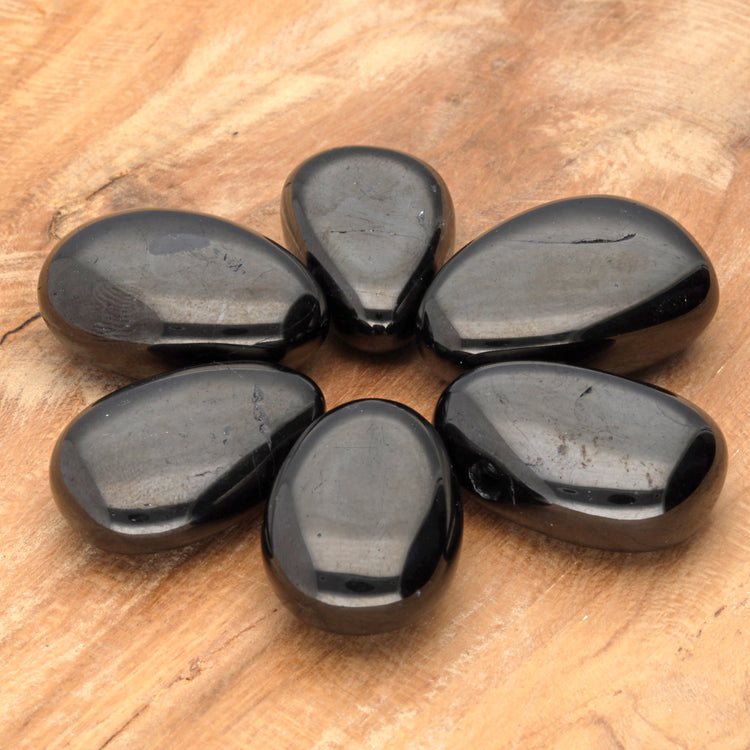 Jet Drop Pendant