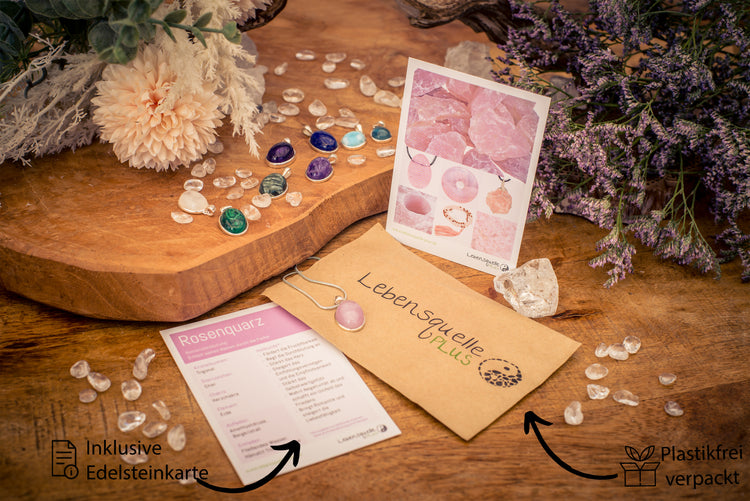 Kunzite pendant (oval) set in silver