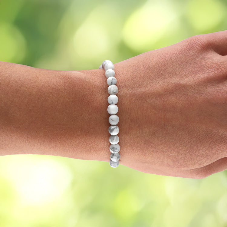 Magnesite ball bracelet | 6 mm