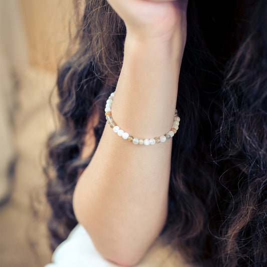 Moonstone mini ball bracelet | 4 mm