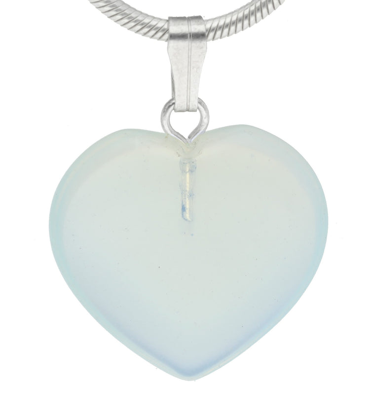 Opal glass heart pendant | 2x2 cm