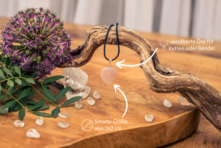 Rose quartz heart pendant | 2x2cm