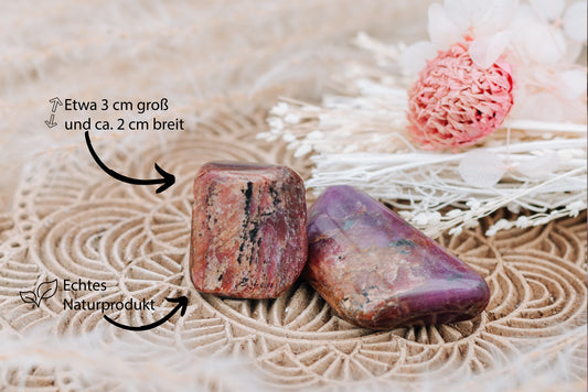 Ruby drop pendant 
