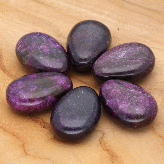Stichtite drop pendant 